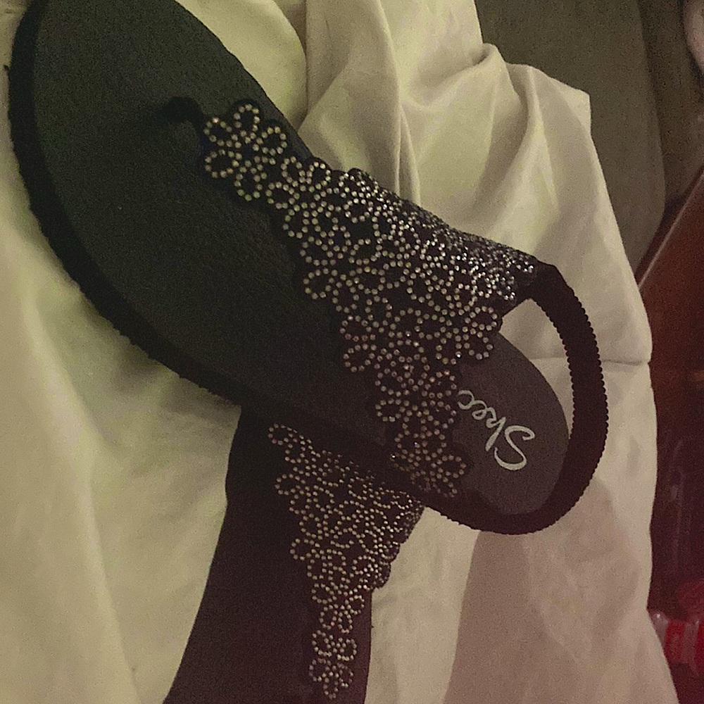 Sketchers women sandals size 7